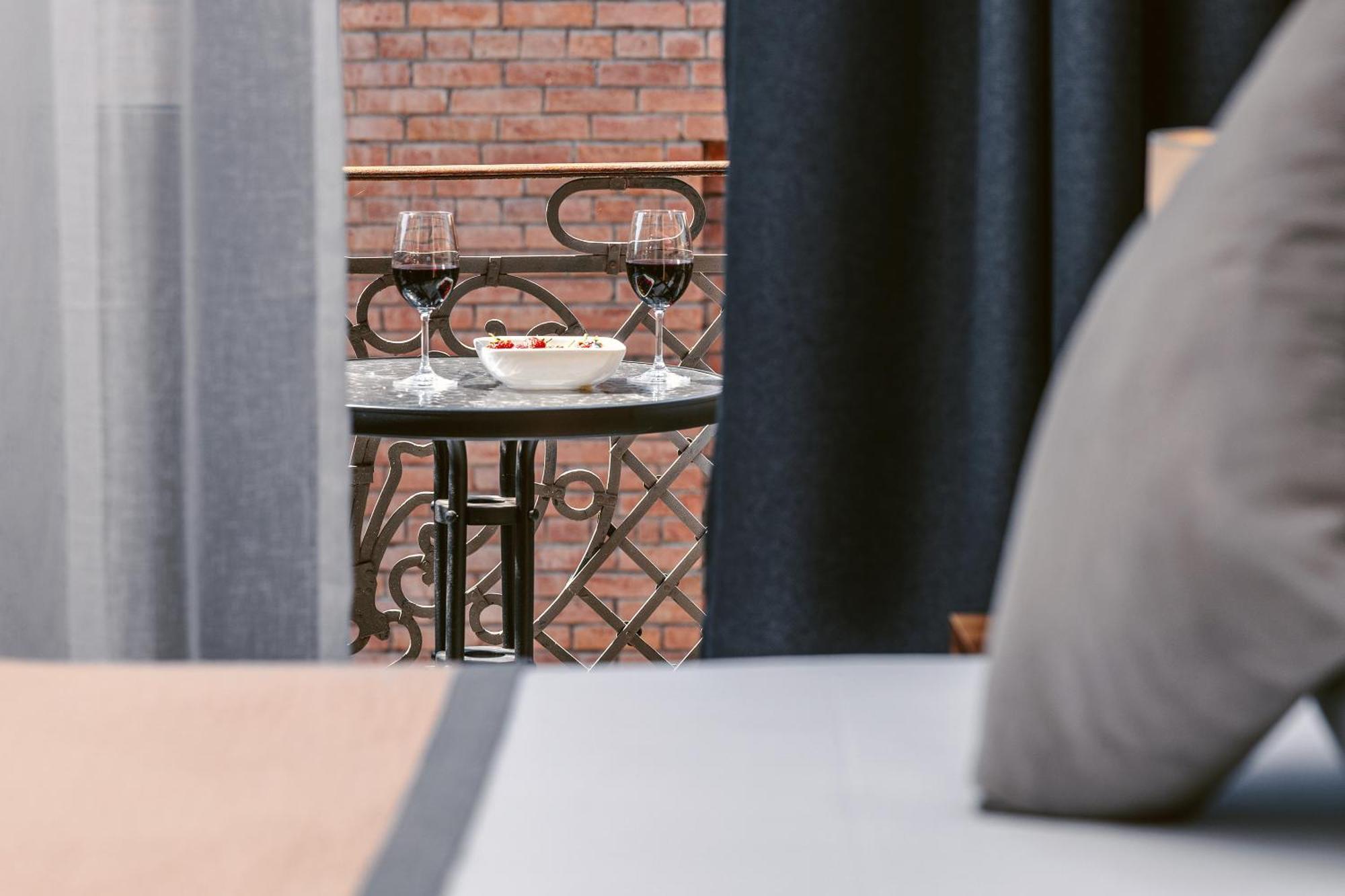 Boutique Hotel Manufactura Tbilisi Exterior foto