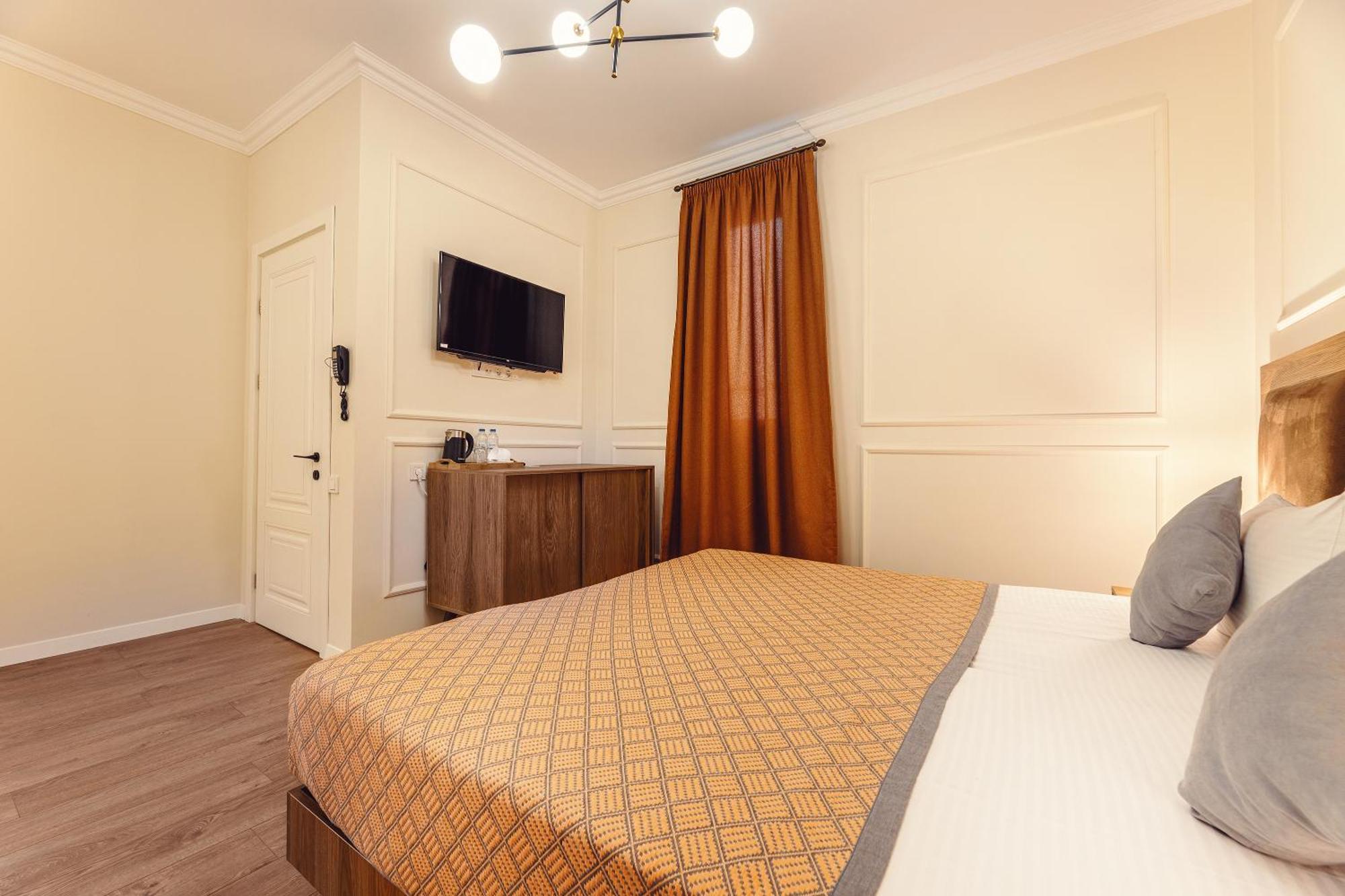 Boutique Hotel Manufactura Tbilisi Exterior foto